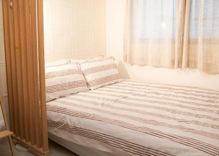 3 Mins To Sookmyung W' Univ Station And Namyoung Station On Foot, Denden Yongsan Apartment *