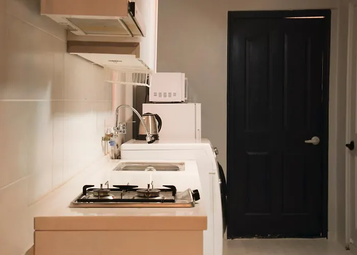 3 Mins To Sookmyung W' Univ Station And Namyoung Station On Foot, Denden Yongsan Apartment *