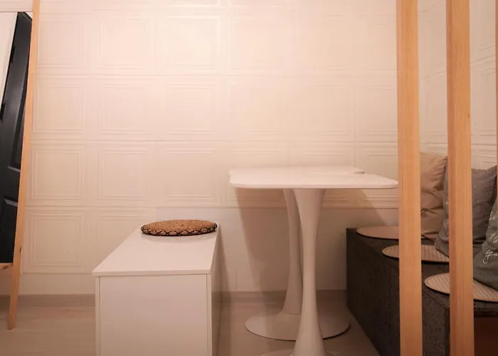 3 Mins To Sookmyung W' Univ Station And Namyoung Station On Foot, Denden Yongsan Apartment *