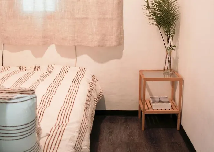 3 Mins To Sookmyung W' Univ Station And Namyoung Station On Foot, Denden Yongsan Apartment